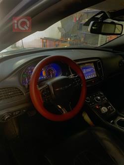 Chrysler 200